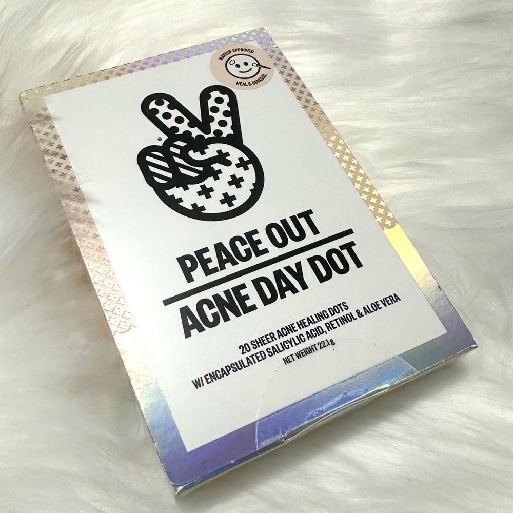 Peace Out Acne Healing Dots w/ Salicylic Acid Retinol & Aloe Vera - 20 Dots